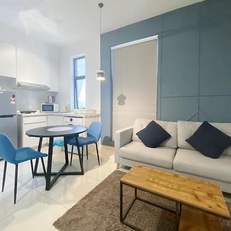 Nj Homestay At Arte Mont Kiara クアラルンプール エクステリア 写真