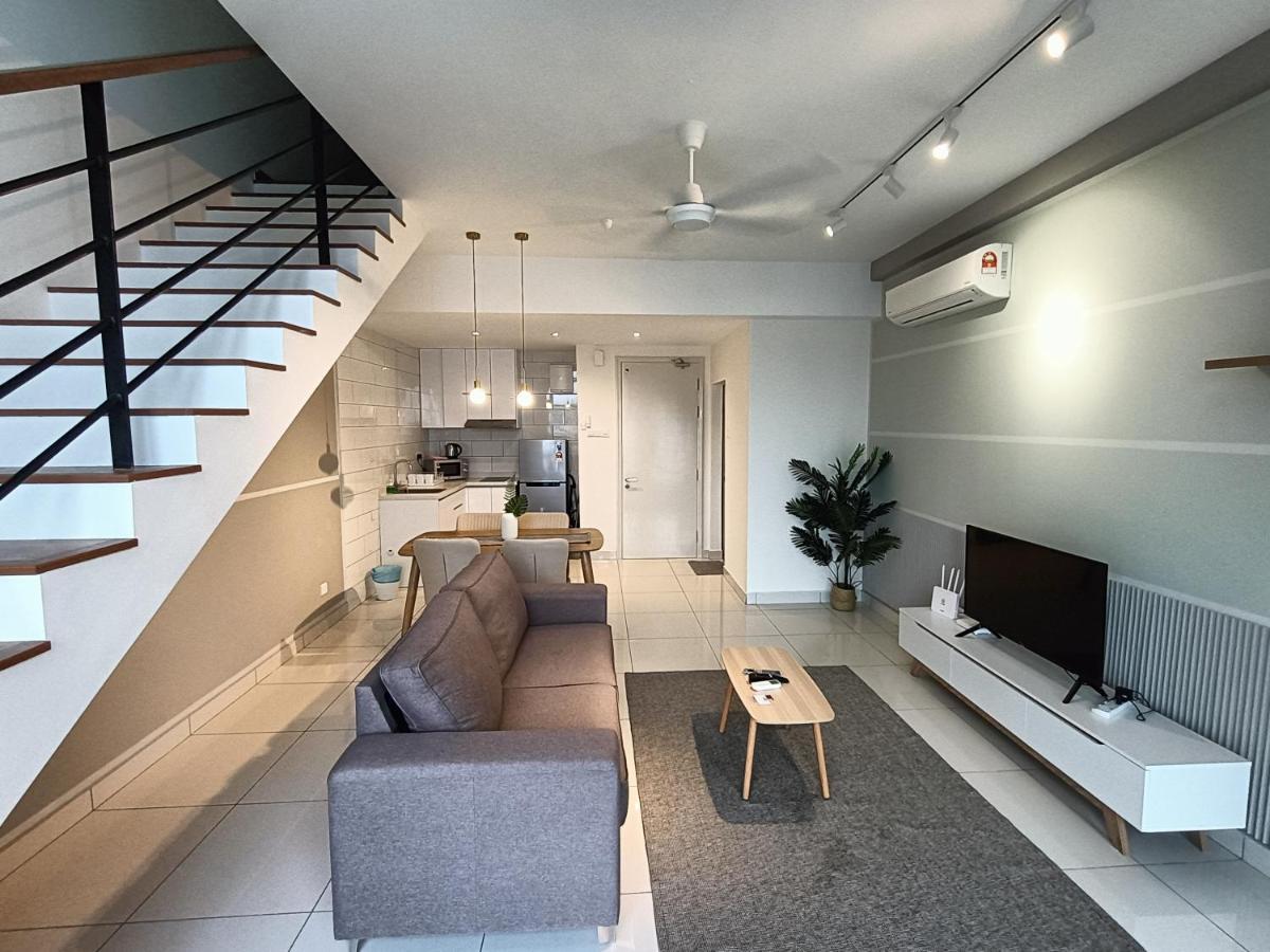 Nj Homestay At Arte Mont Kiara クアラルンプール エクステリア 写真